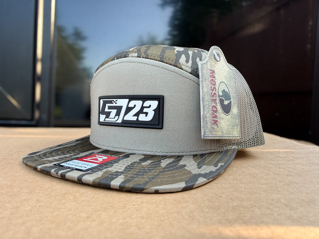 CD/23 White PVC Patch: Mossy Oak
